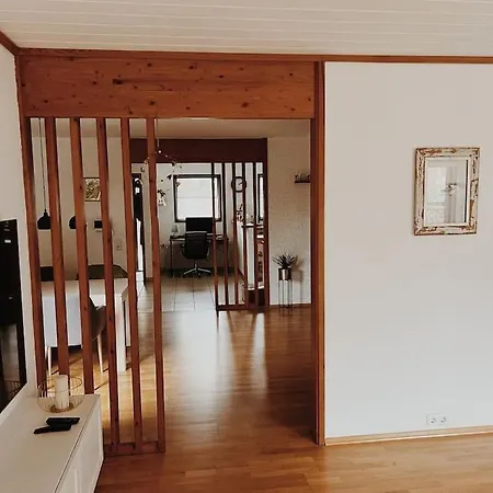 Apartman Ruhige Mit Terrasse