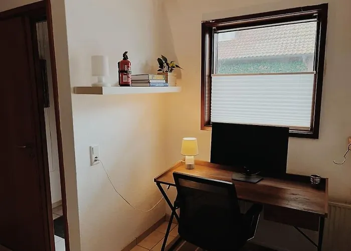 Ruhige Mit Terrasse Apartman